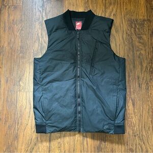 Nike‎ Tech Mens Duck Down puffer vest men’s medium